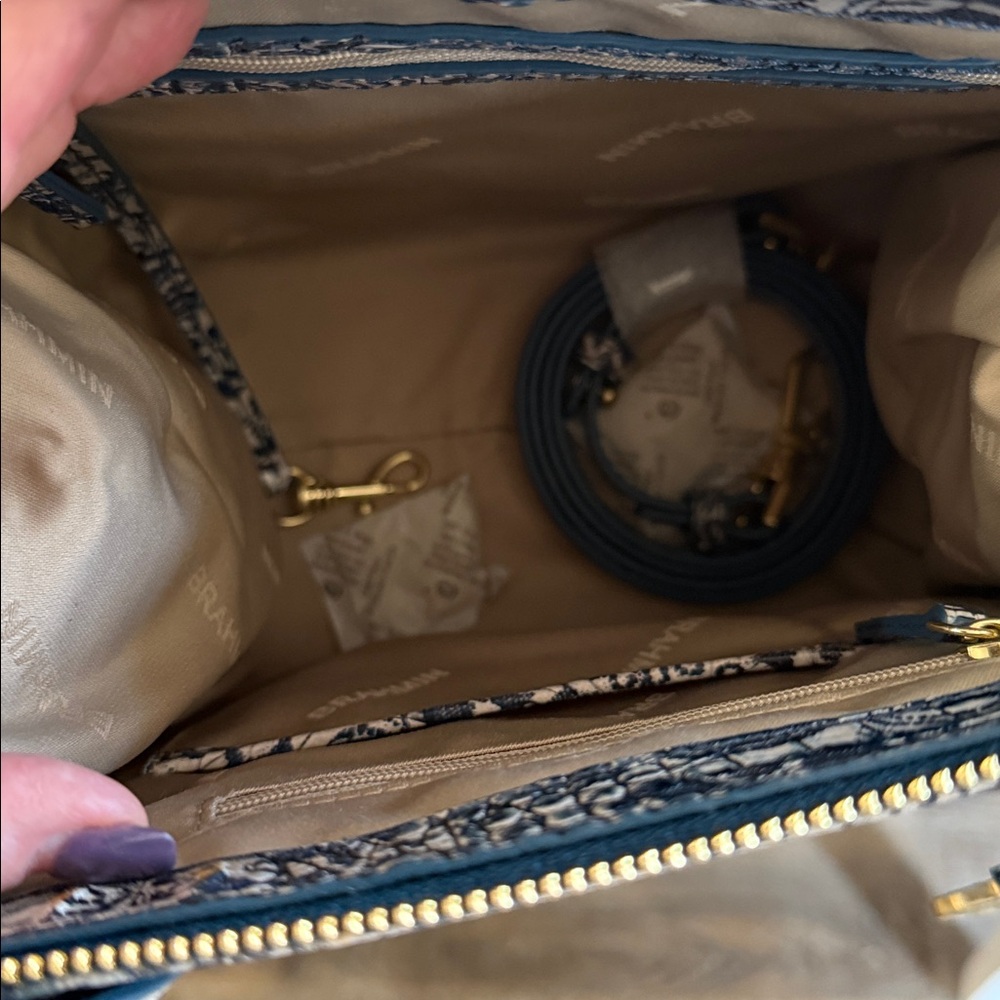 NWT Brahmin Blue Filigree Small Caroline Croc-Embossed Women's Bag - Picture 4 of 10